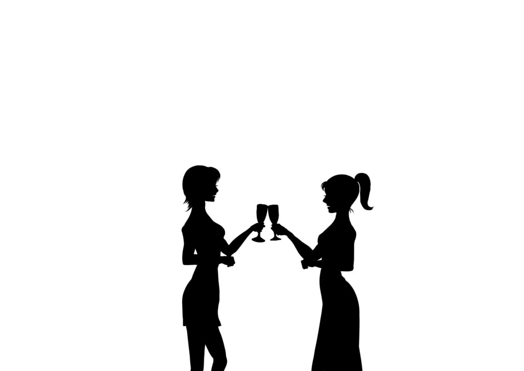 歴史上の人物で活躍した女性2人が乾杯しているイメージシルエット